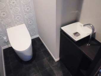 開放的で機能性を備えた安らげる住空間に